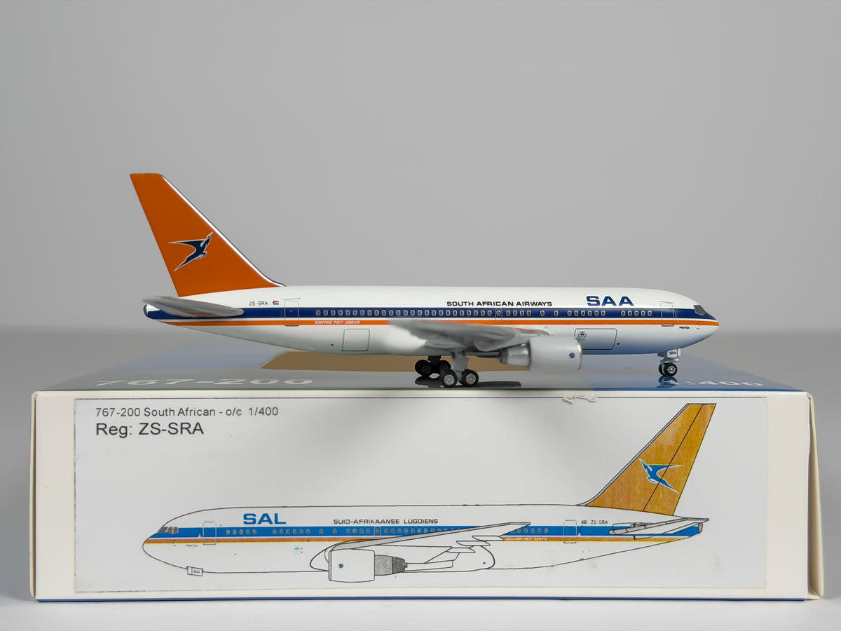 South African Airways Boeing 767-200 1:400 Aeroclassics ZS-SRA (AC419455)