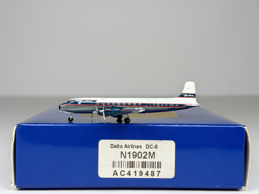 Delta Air Lines Douglas DC-6 1:400 Aeroclassics N1902M (AC419487)