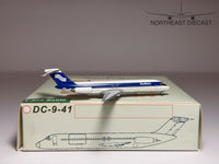 Southern Airways Douglas DC-9-30 1:400 Aeroclassics N90S (AC419513)