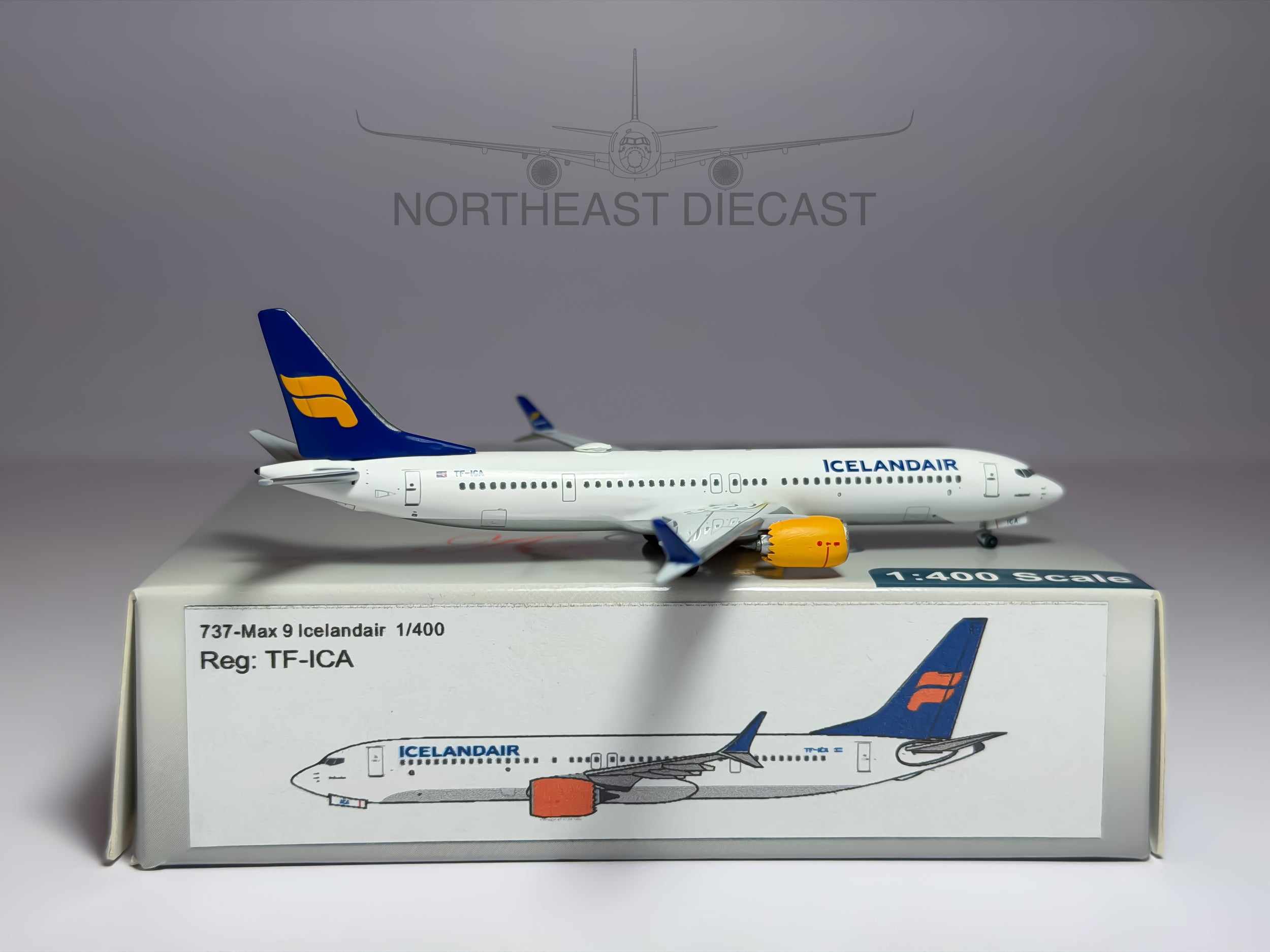 Icelandair Boeing 737 MAX 9 1:400 Aeroclassics TF-ICA (AC419608)