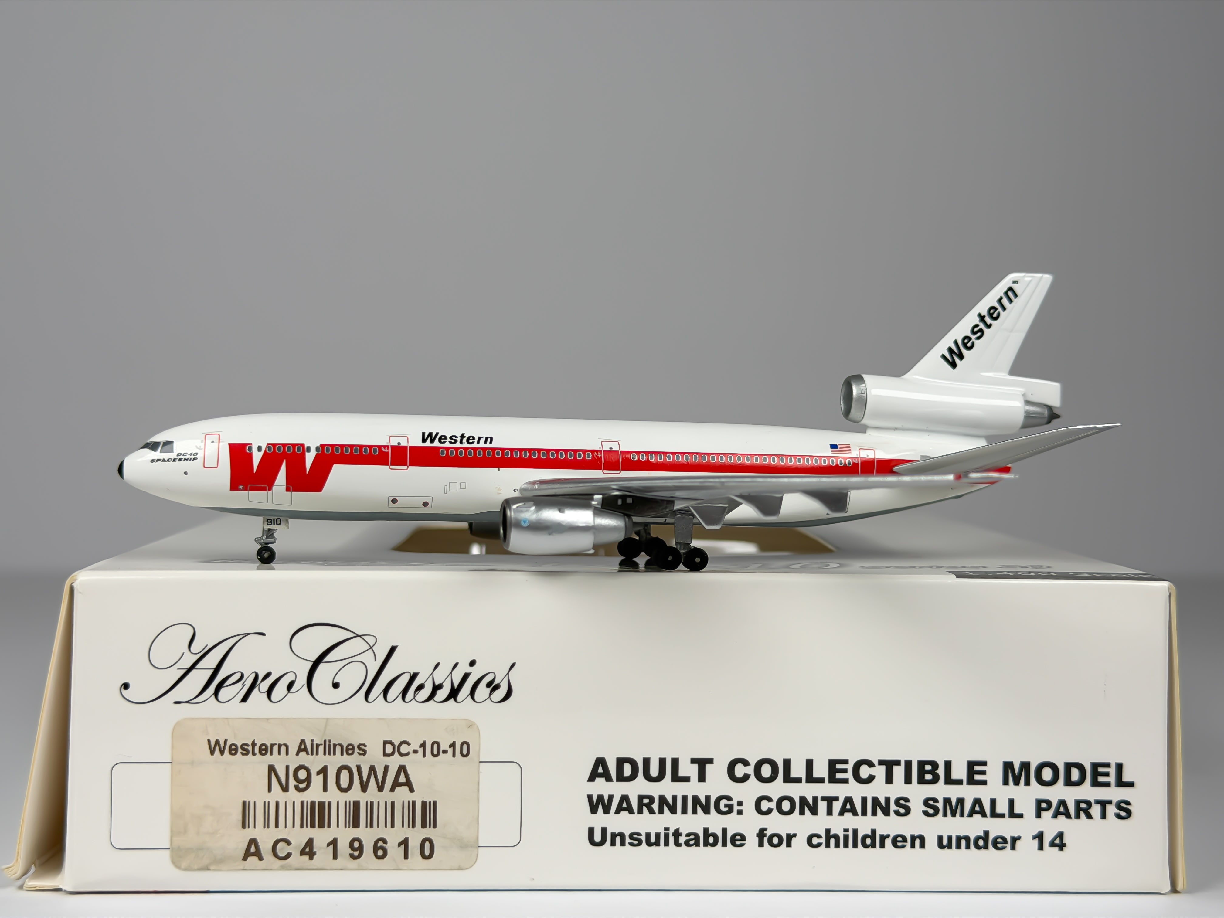 Western Airlines McDonnell Douglas DC-10-10 1:400 Aeroclassics N910WA (AC419610)