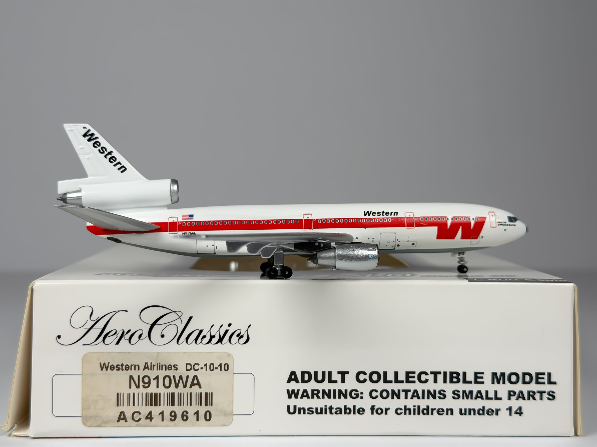 Western Airlines McDonnell Douglas DC-10-10 1:400 Aeroclassics N910WA (AC419610)