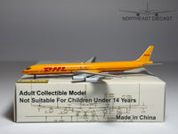 DHL Douglas DC-8-63F 1:400 Aeroclassics N819AX (AC419747)