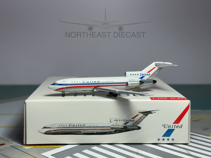 United Airlines Boeing 727-100 1:400 Aeroclassics N7017U (AC419818)