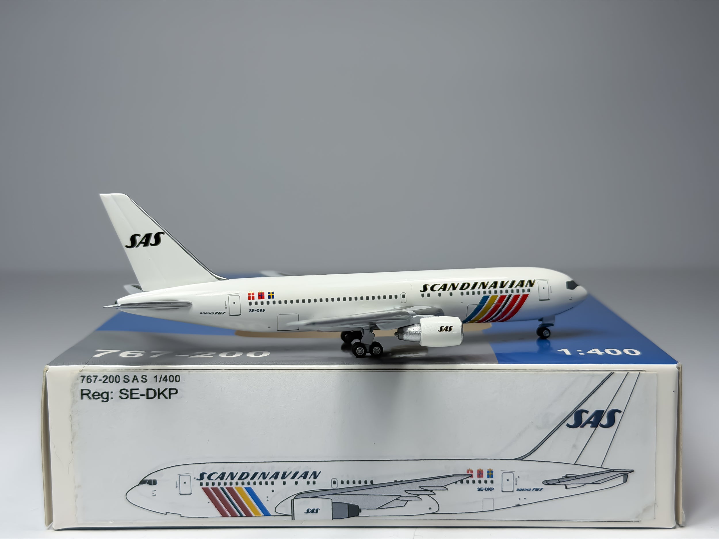 Scandinavian Airlines (SAS) Boeing 767-200 1:400 Aeroclassics SE-DKP (AC419829)
