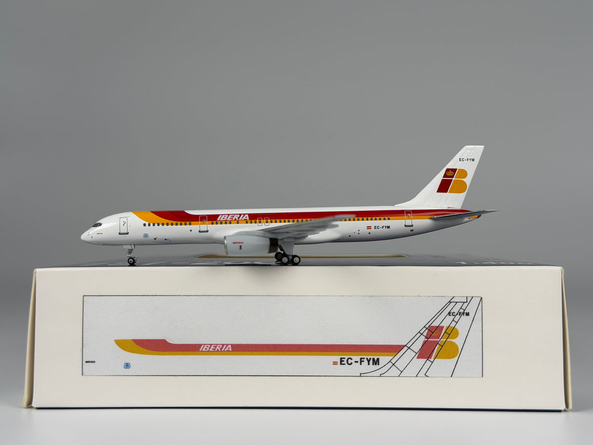 Iberia Airlines Boeing 757-200 1:400 Aeroclassics EC-FYM (AC419896)