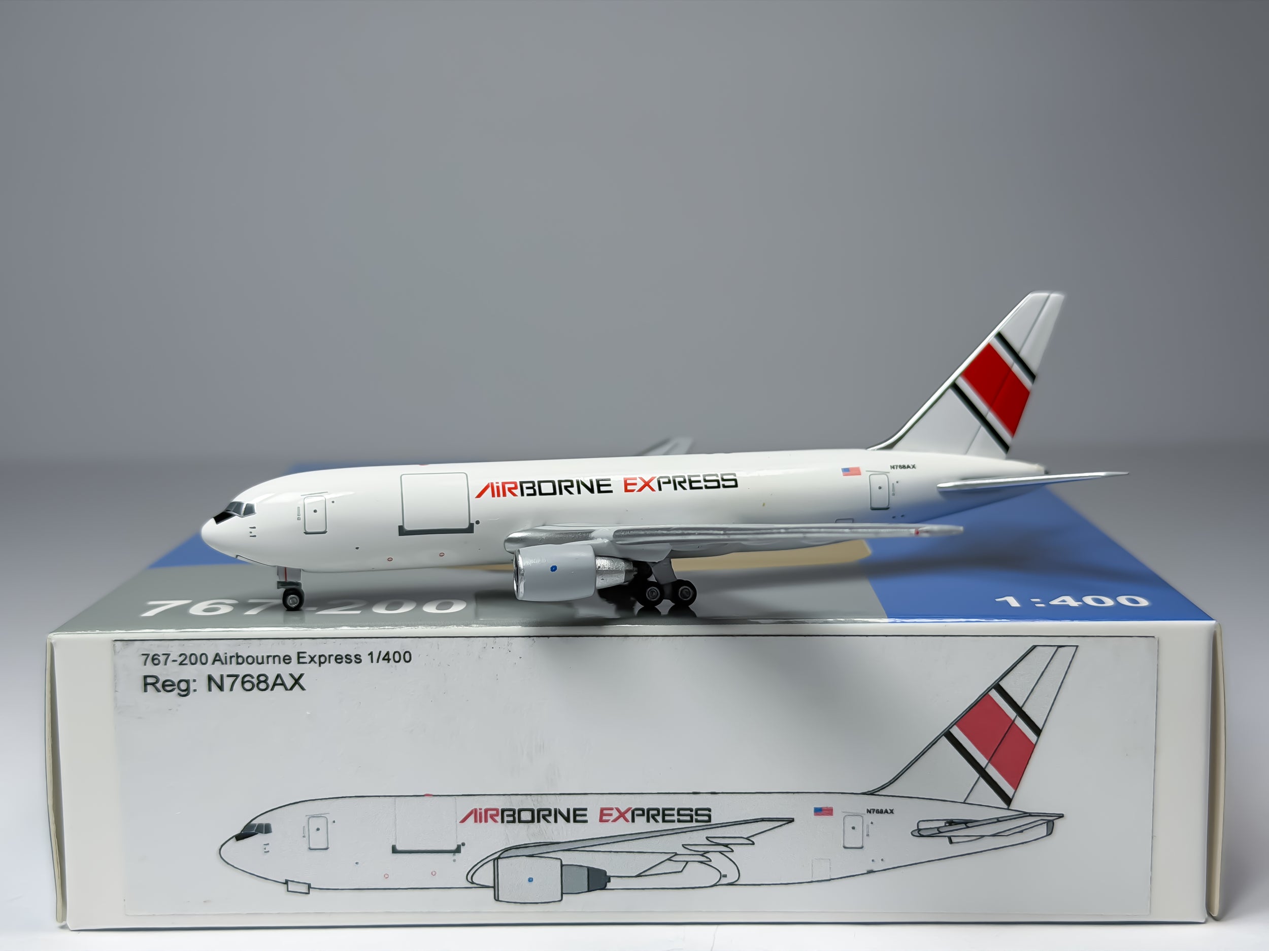 Airborne Express Boeing 767-200 1:400 Aeroclassics N768AX (AC419967)