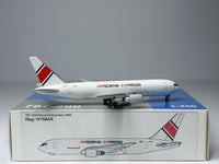Airborne Express Boeing 767-200 1:400 Aeroclassics N768AX (AC419967)
