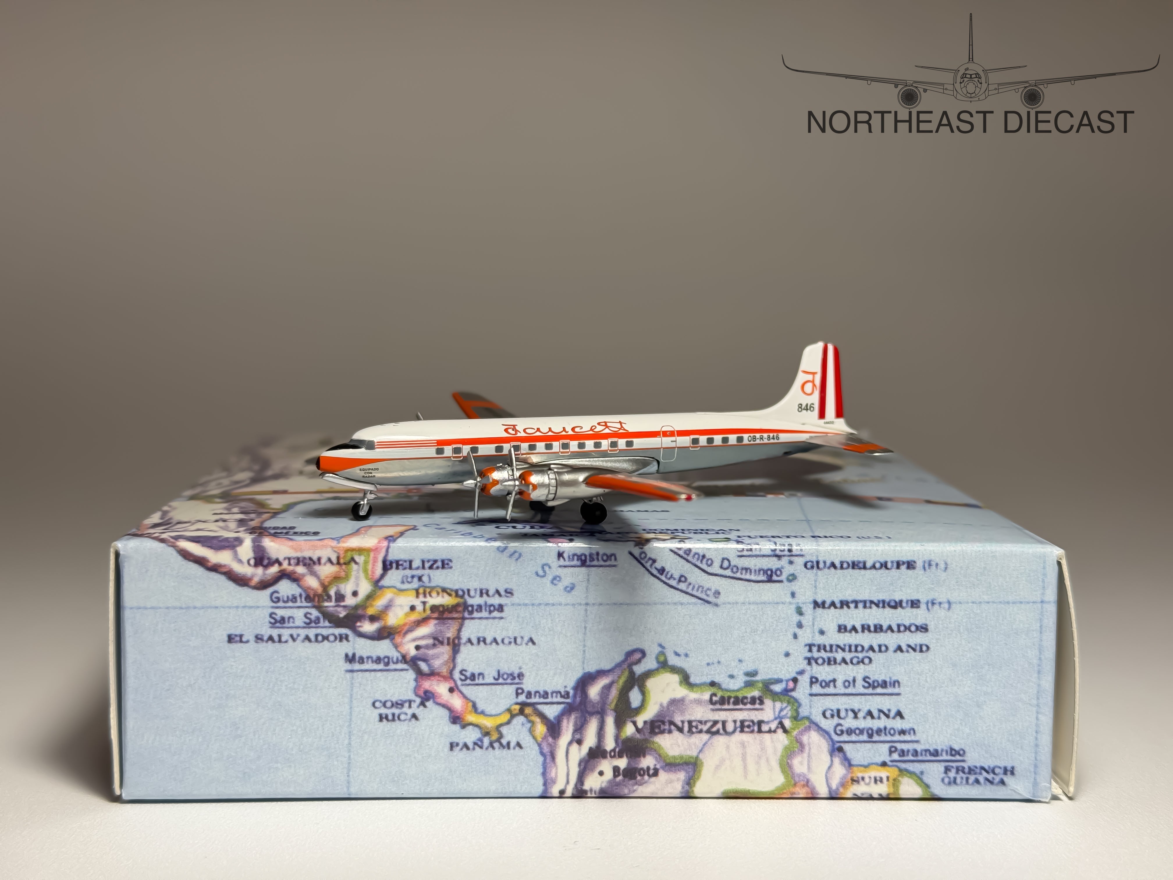 Faucett Peru Douglas DC-6 1:400 Aeroclassics OB-R-846 (AC419970)