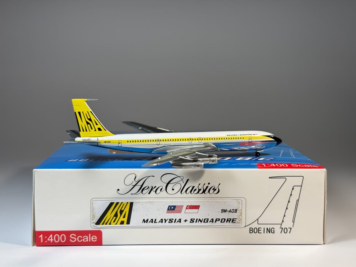 Malaysia & Singapore Boeing 707-320 1:400 Aeroclassics 9M-AQB (AC9MAQB)