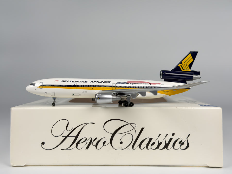 Singapore Airlines McDonnell Douglas DC-10-30 1:400 Aeroclassics 9V-SDB (AC9VSDB)