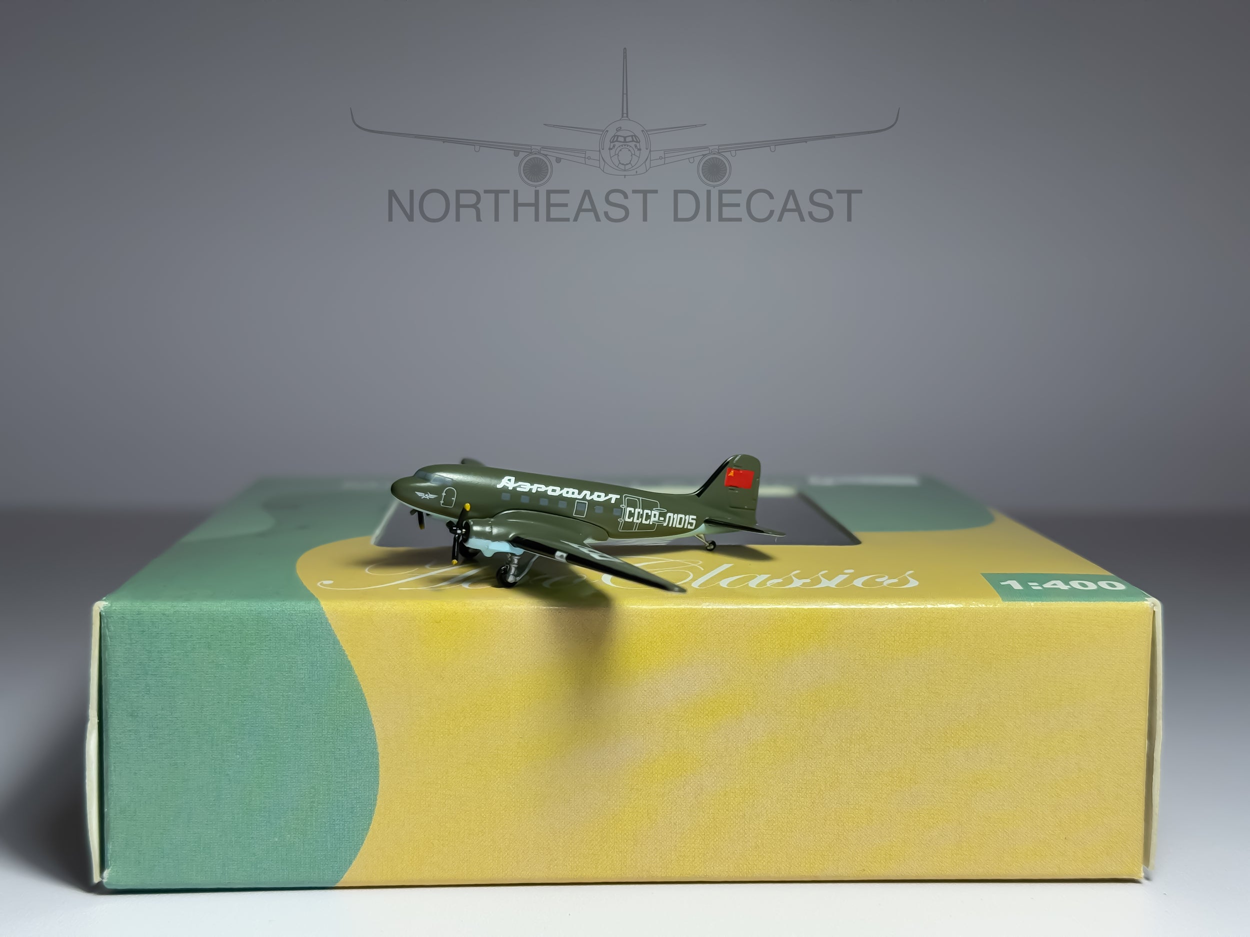 Aeroflot Lisunov Li-2 1:400 Aeroclassics CCCP-L1015 (ACAFL080)