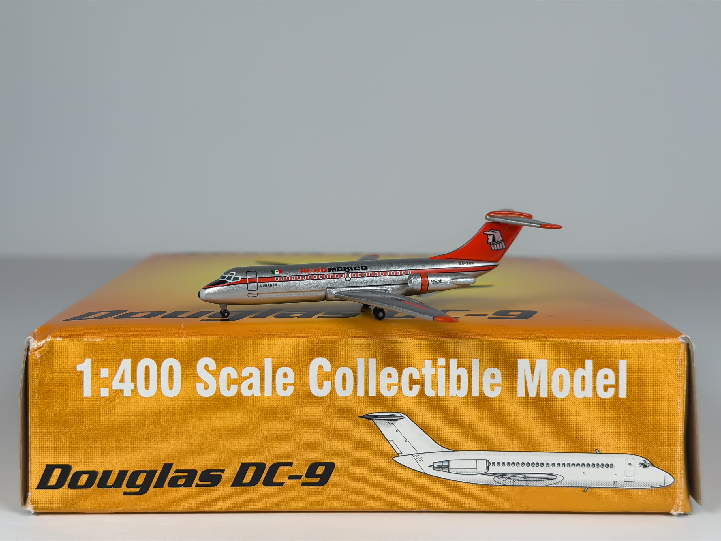 Aeromexico Douglas DC-9-10 1:400 Aeroclassics XA-SOH (ACAMX059)