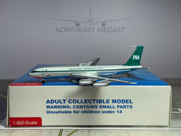 Pakistan International Airlines (PIA) Boeing 707-300 1:400 Aeroclassics AP-AWY (ACAPAWY)