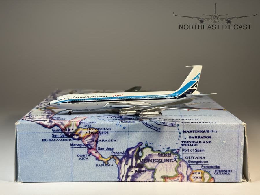 Aerolineas Argentinas Boeing 707-300 1:400 Aeroclassics LV-JGP (ACARG0308B)