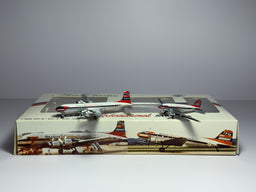 Braniff International Douglas DC-6 + DC-3 1:400 Aeroclassics N6889 + N28362 (ACBNF156)