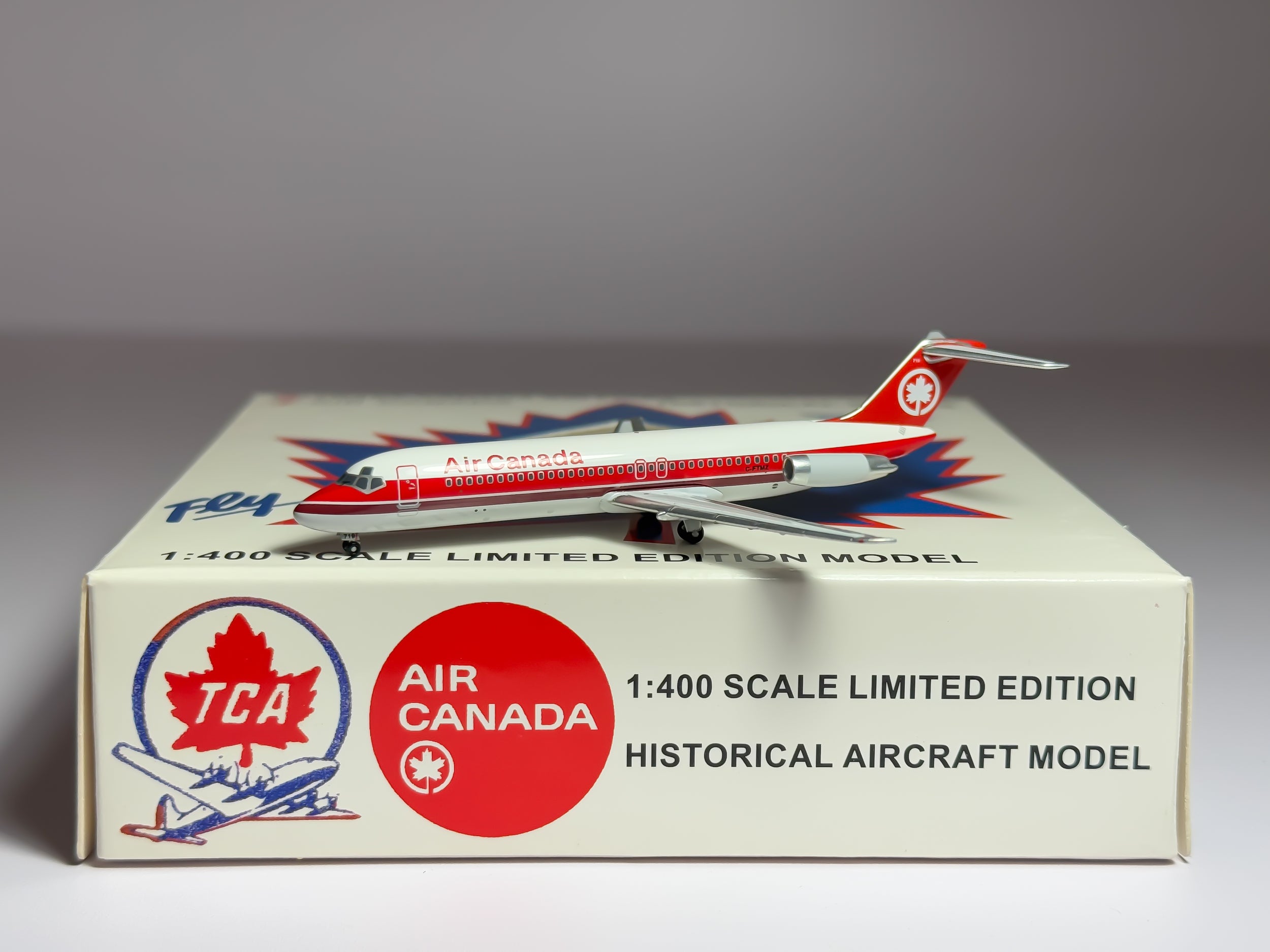 Air Canada Douglas DC-9-30 1:400 Aeroclassics C-FTMZ (ACCFTMZ)