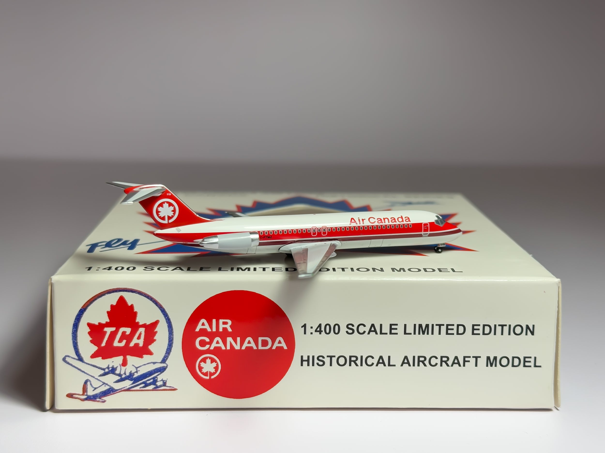 Air Canada Douglas DC-9-30 1:400 Aeroclassics C-FTMZ (ACCFTMZ)