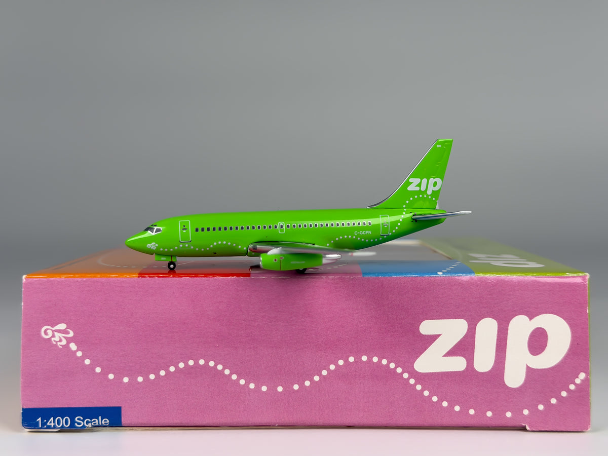 Zip Boeing 737-200 1:400 Aeroclassics C-GCPN (ACCGCPN)