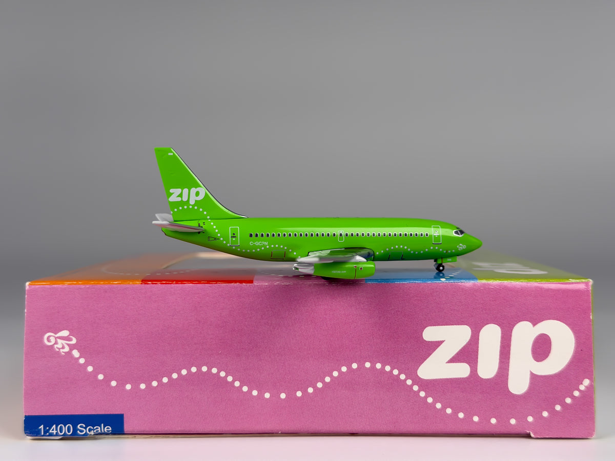 Zip Boeing 737-200 1:400 Aeroclassics C-GCPN (ACCGCPN)