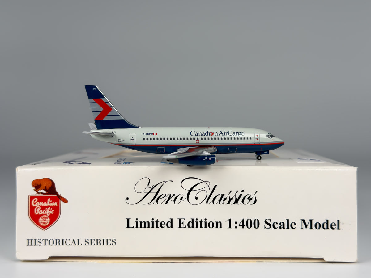 Canadian Airlines Boeing 737-200 1:400 Aeroclassics C-GDPW (ACCGDPW)