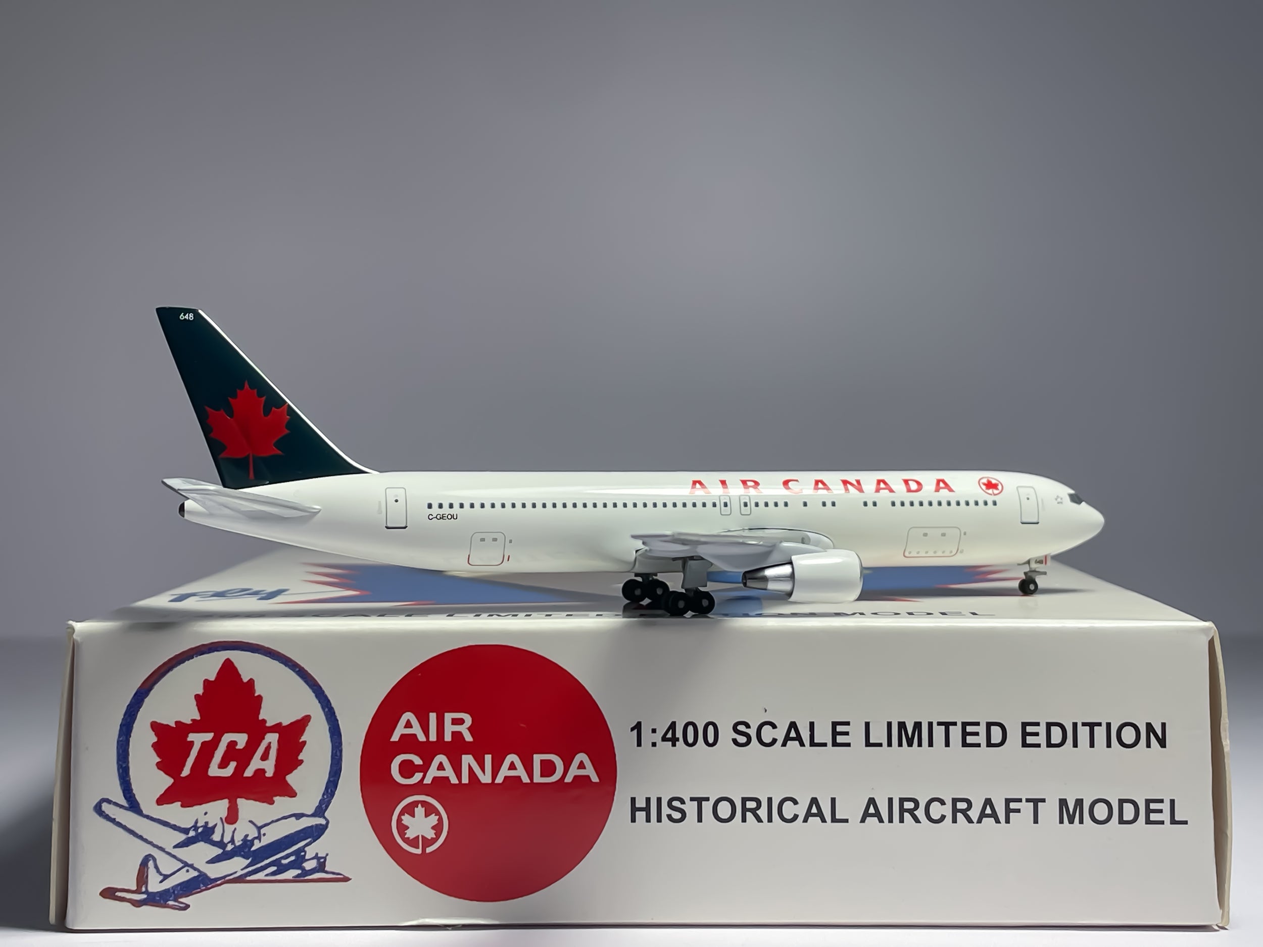 Air Canada Boeing 767-300 1:400 Aeroclassics C-GEOU (ACCGEOU)