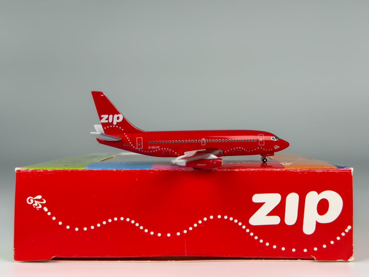 Zip Boeing 737-200 1:400 Aeroclassics C-GMCP (ACCGMCP)