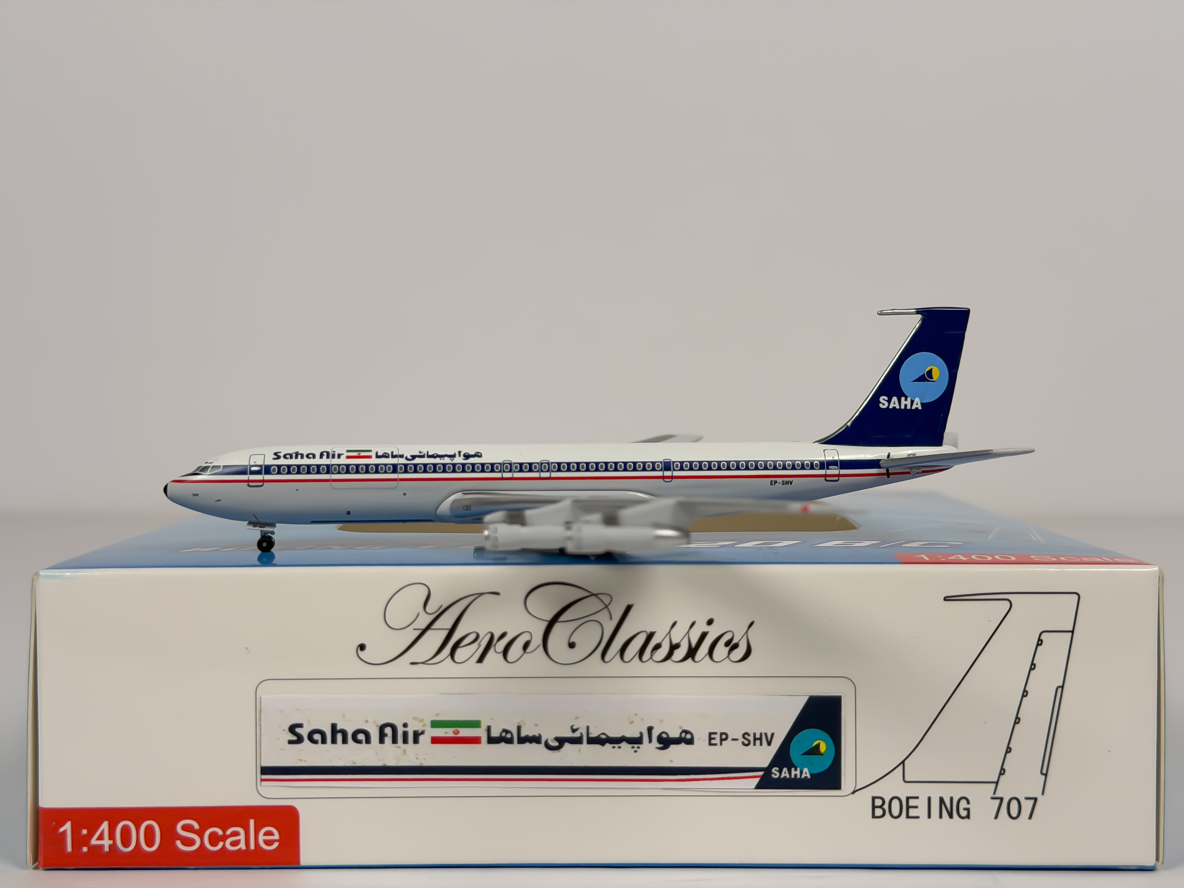 Saha Air Boeing 707-300 1:400 Aeroclassics EP-SHV (ACEPSHV)