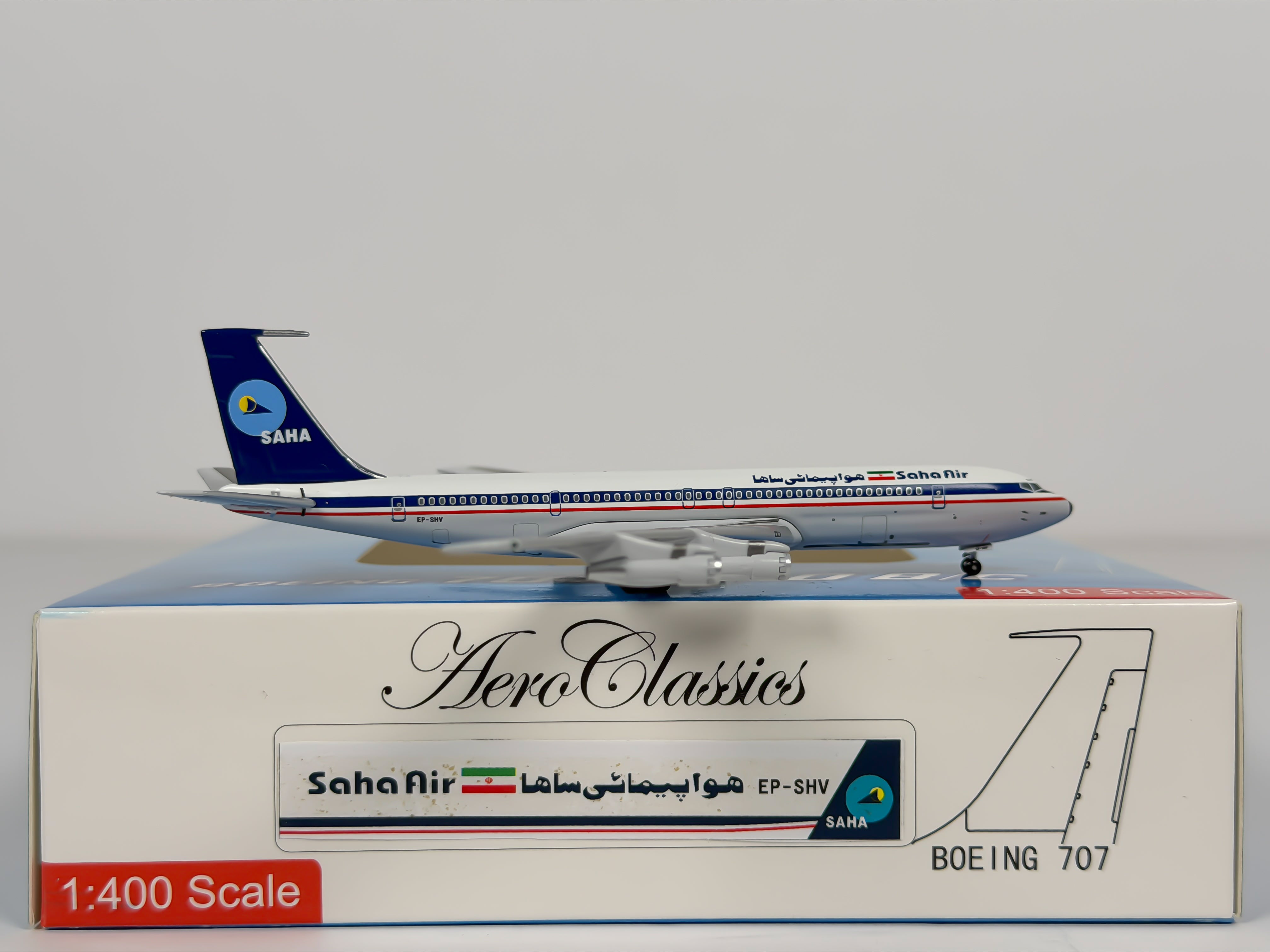 Saha Air Boeing 707-300 1:400 Aeroclassics EP-SHV (ACEPSHV)