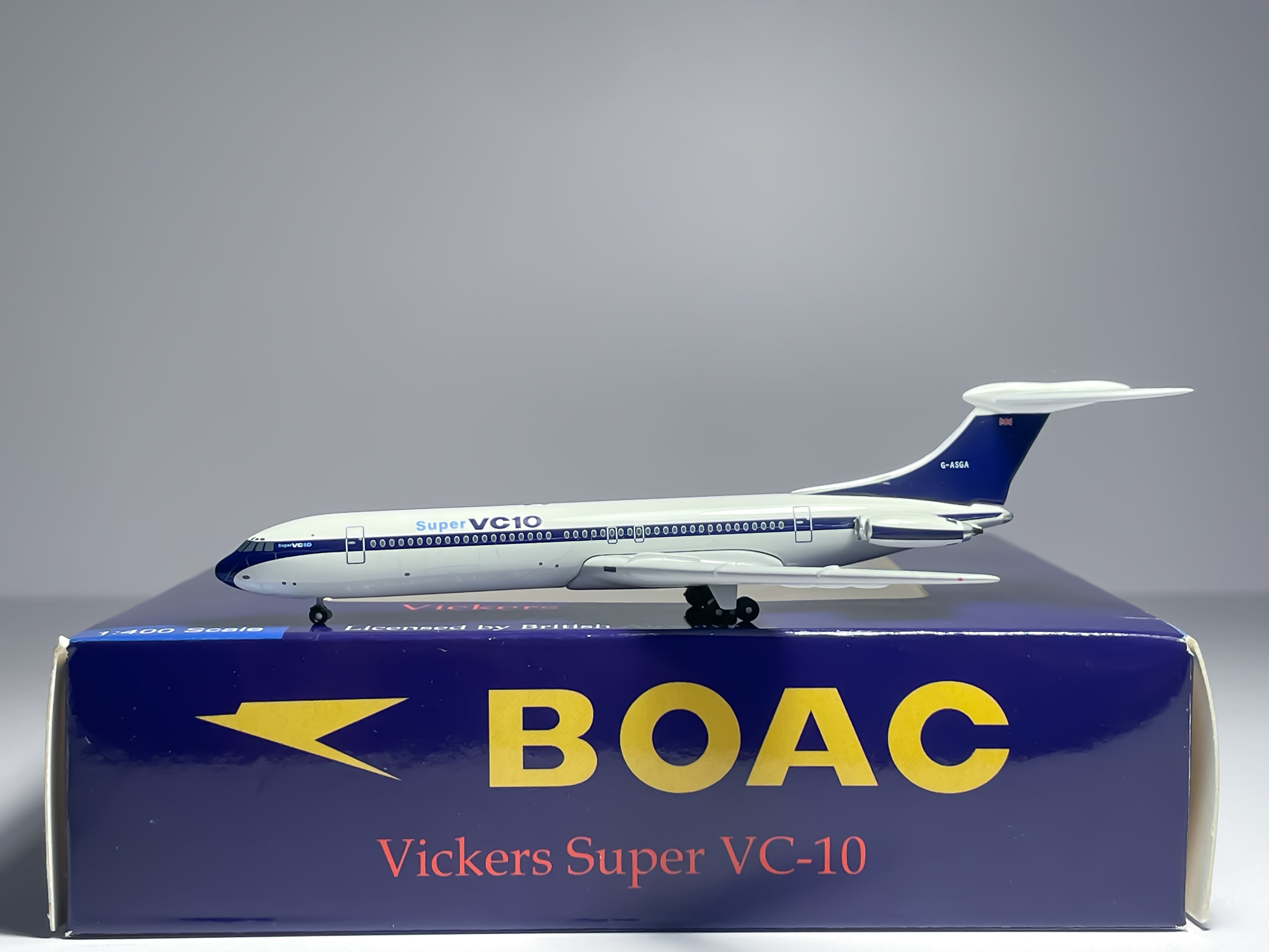 Vickers House Vickers VC-10 1:400 Aeroclassics G-ASGA (ACGASGA)