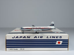 Japan Airlines (JAL) Douglas DC-6 1:400 Aeroclassics JA6208 (ACJA6208)