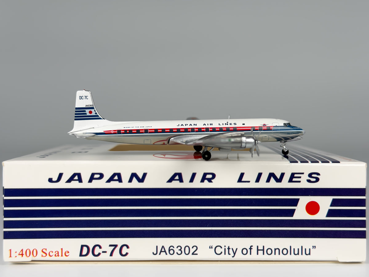 Japan Airlines (JAL) Douglas DC-7 1:400 Aeroclassics JA6302 (ACJA6302)