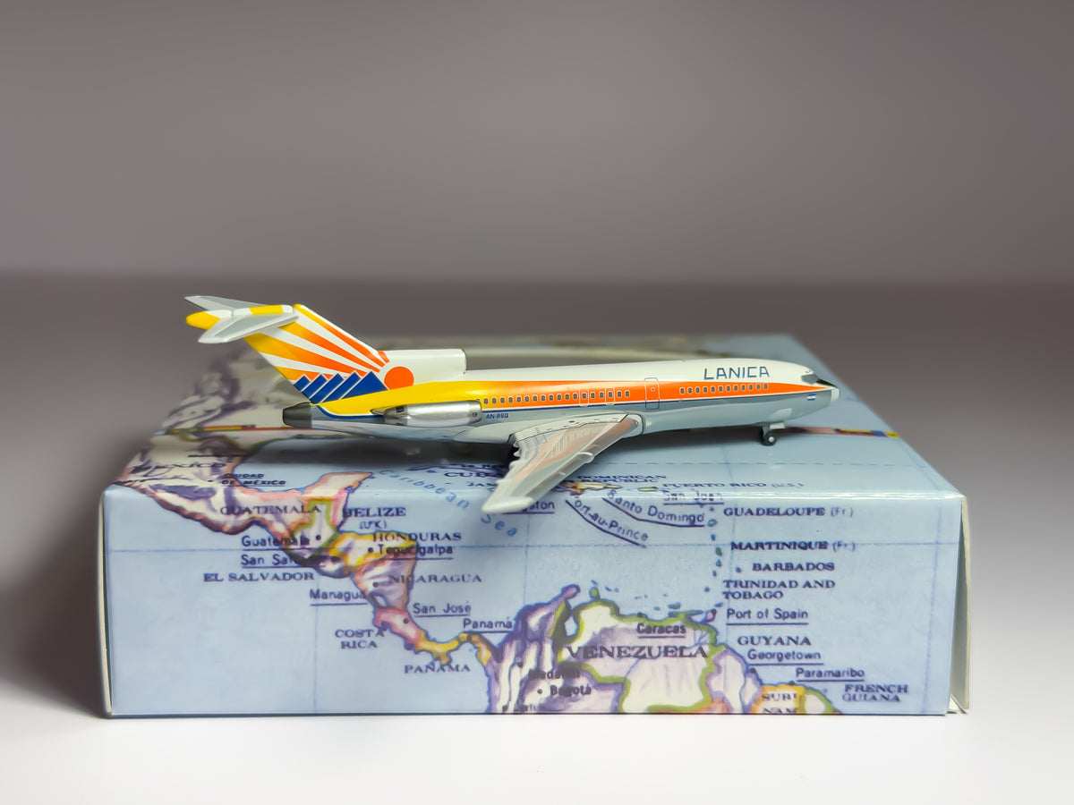 Lanica Boeing 727-100 1:400 Aeroclassics AN-BSQ (ACLAN088)
