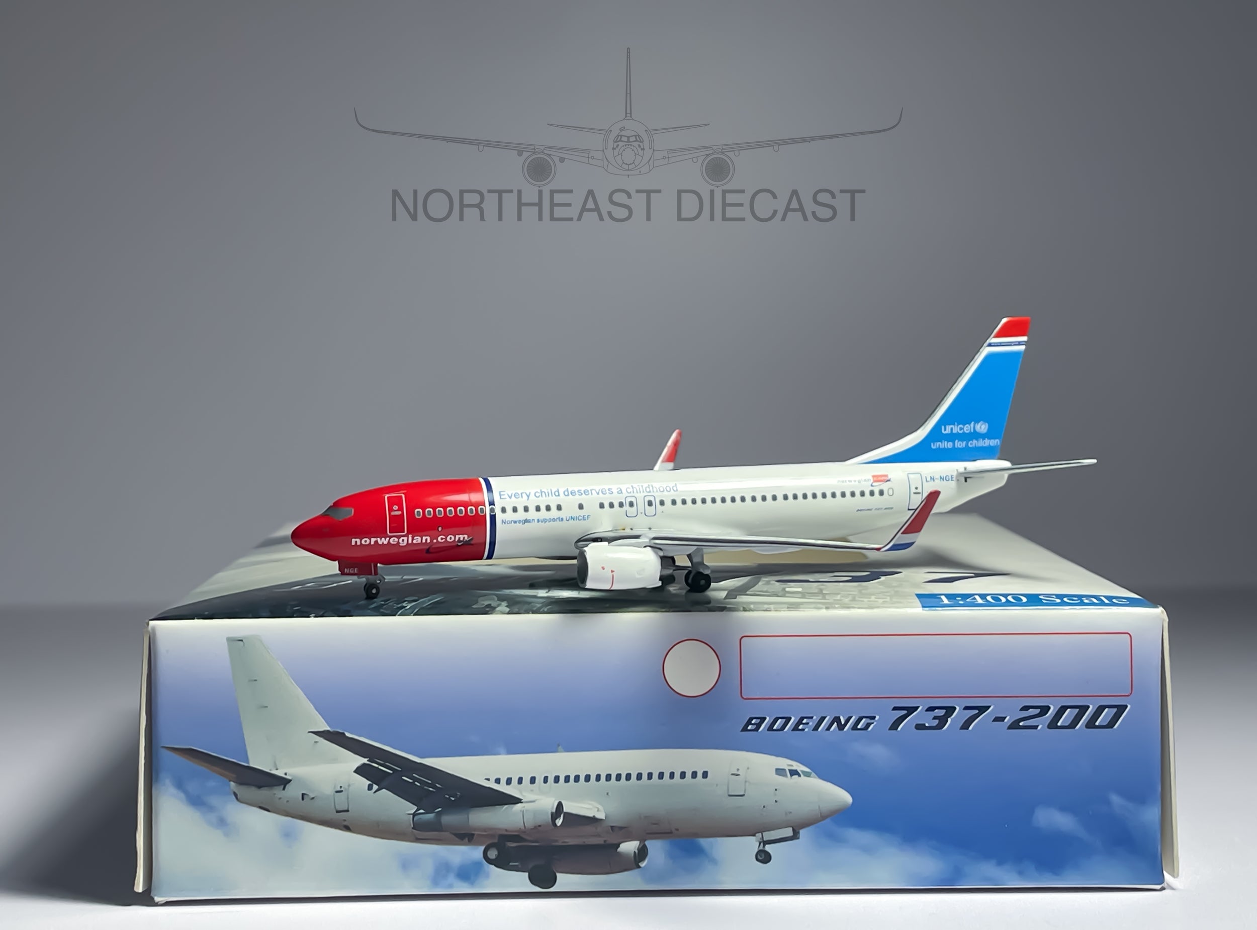 Norwegian Boeing 737-800 1:400 Aeroclassics LN-NGE (ACLNNGE)