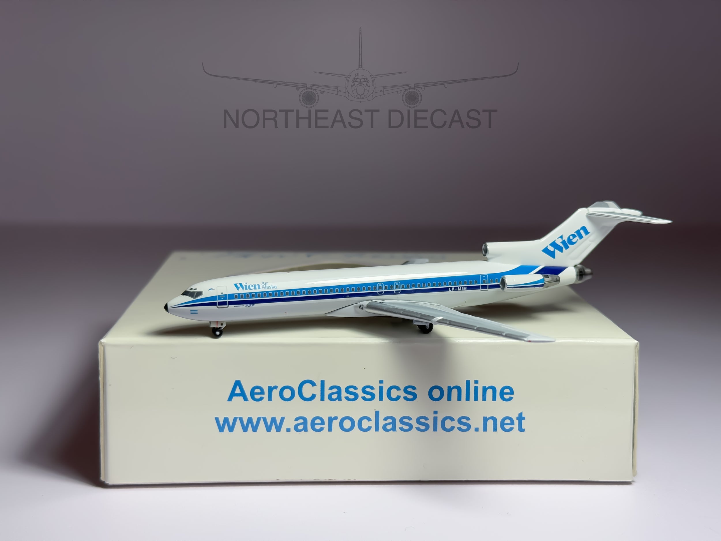 Wien Air Alaska Boeing 727-200 1:400 Aeroclassics LV-MIM (ACLVMIM)
