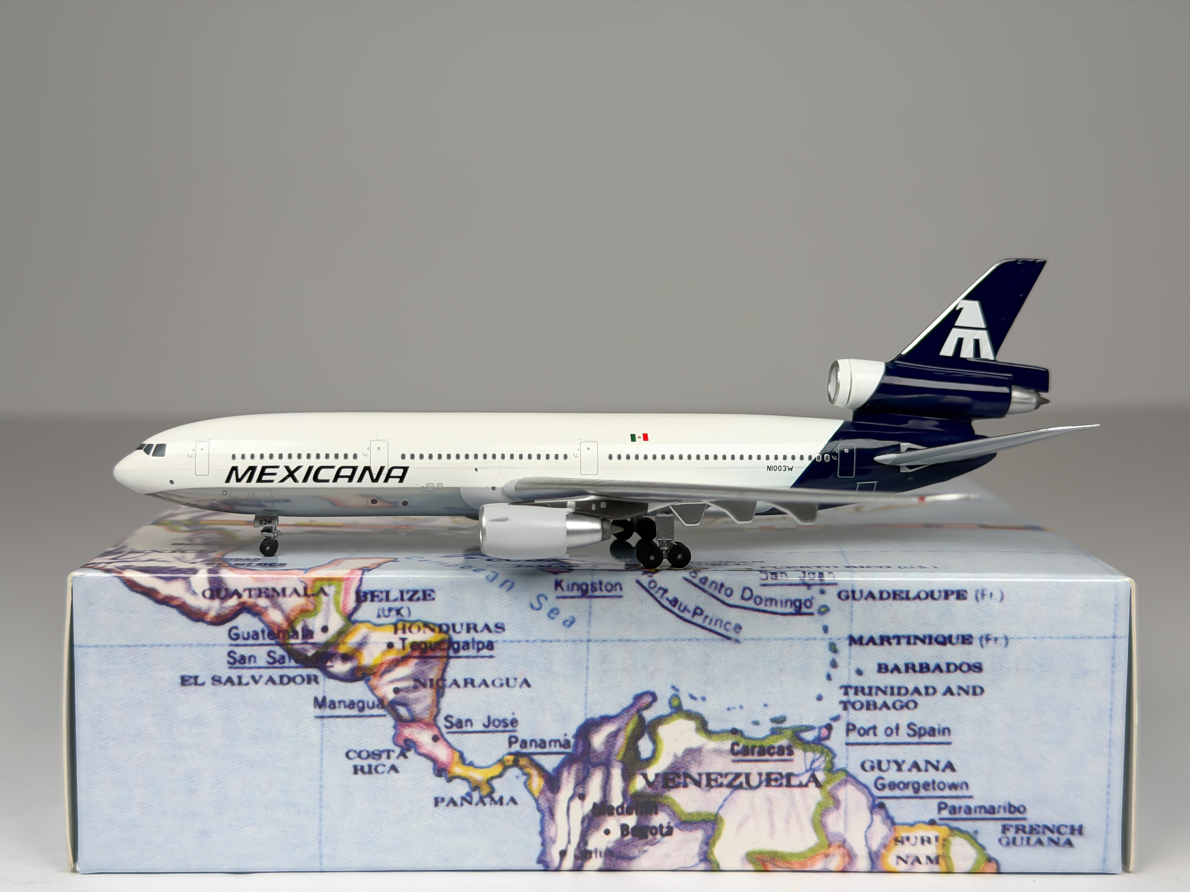 Mexicana McDonnell Douglas DC-10-10 1:400 Aeroclassics N1003W (ACN1003W)
