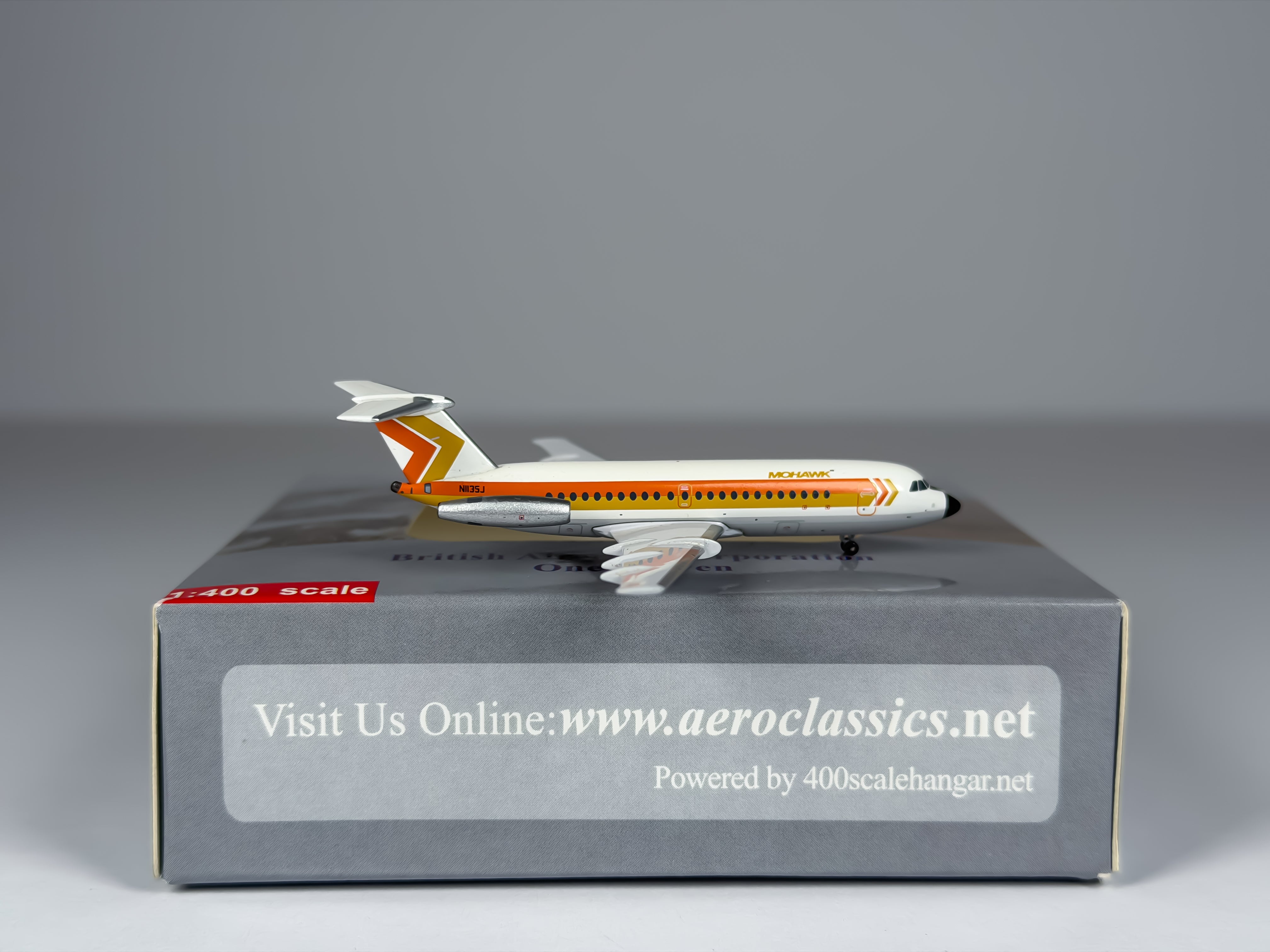 Mohawk BAC 1-11 1:400 Aeroclassics N1135J (ACN1135J)