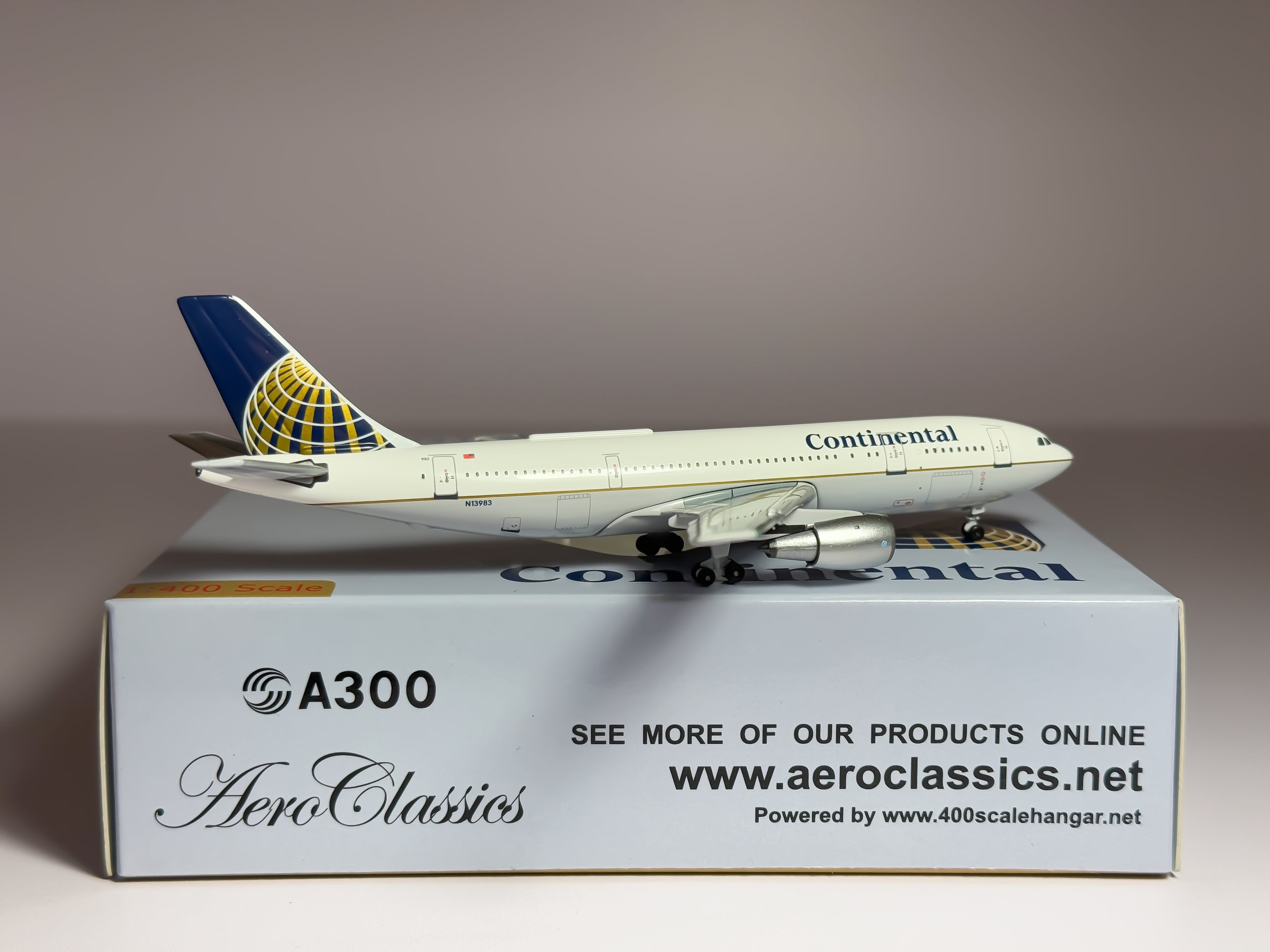 Continental Airlines Airbus A300 1:400 Aeroclassics N13983 (ACN13983)