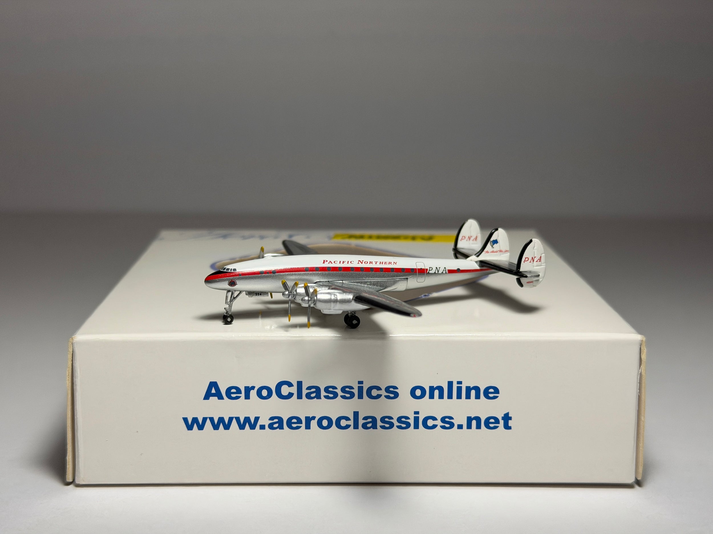 Pacific Northern Airlines Lockheed L-749 1:400 Aeroclassics N1554V (ACPNA079)