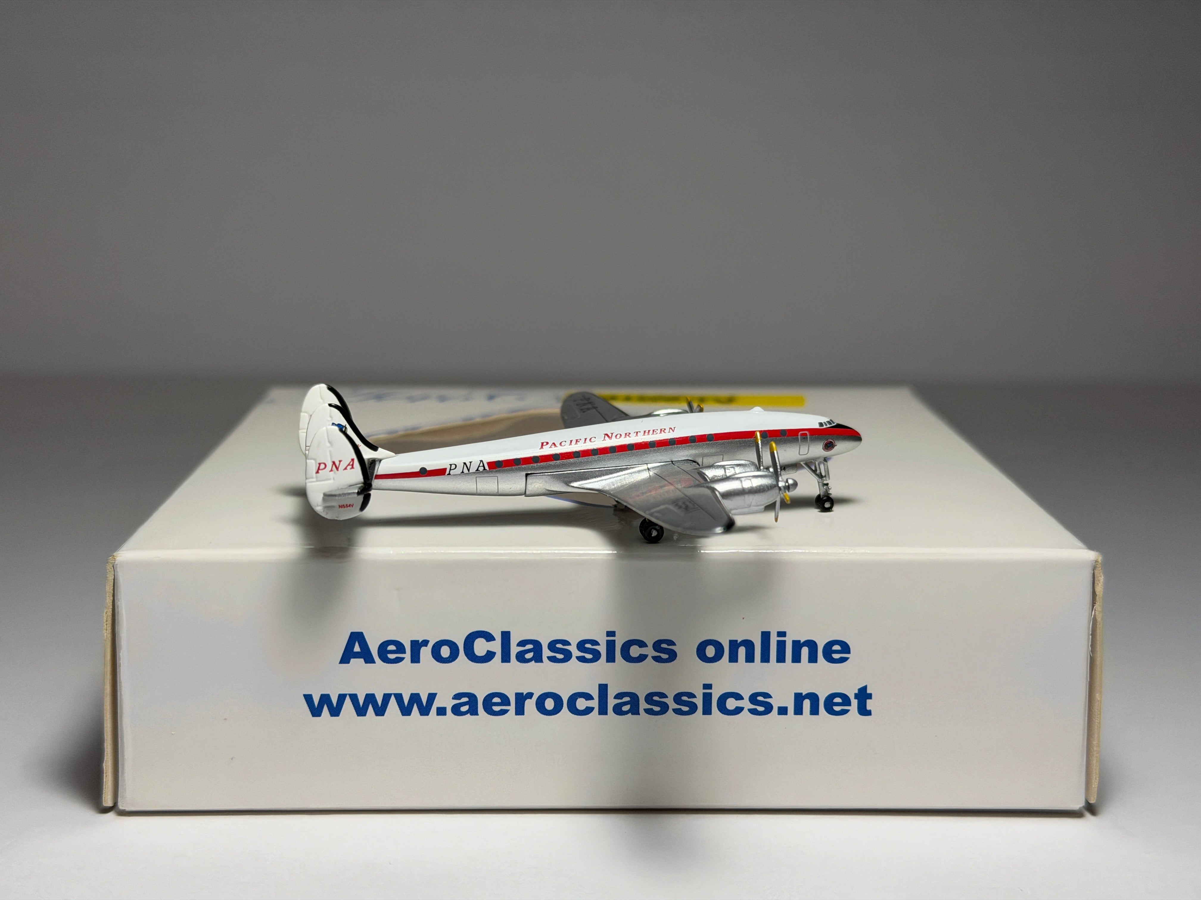 Pacific Northern Airlines Lockheed L-749 1:400 Aeroclassics N1554V (ACPNA079)