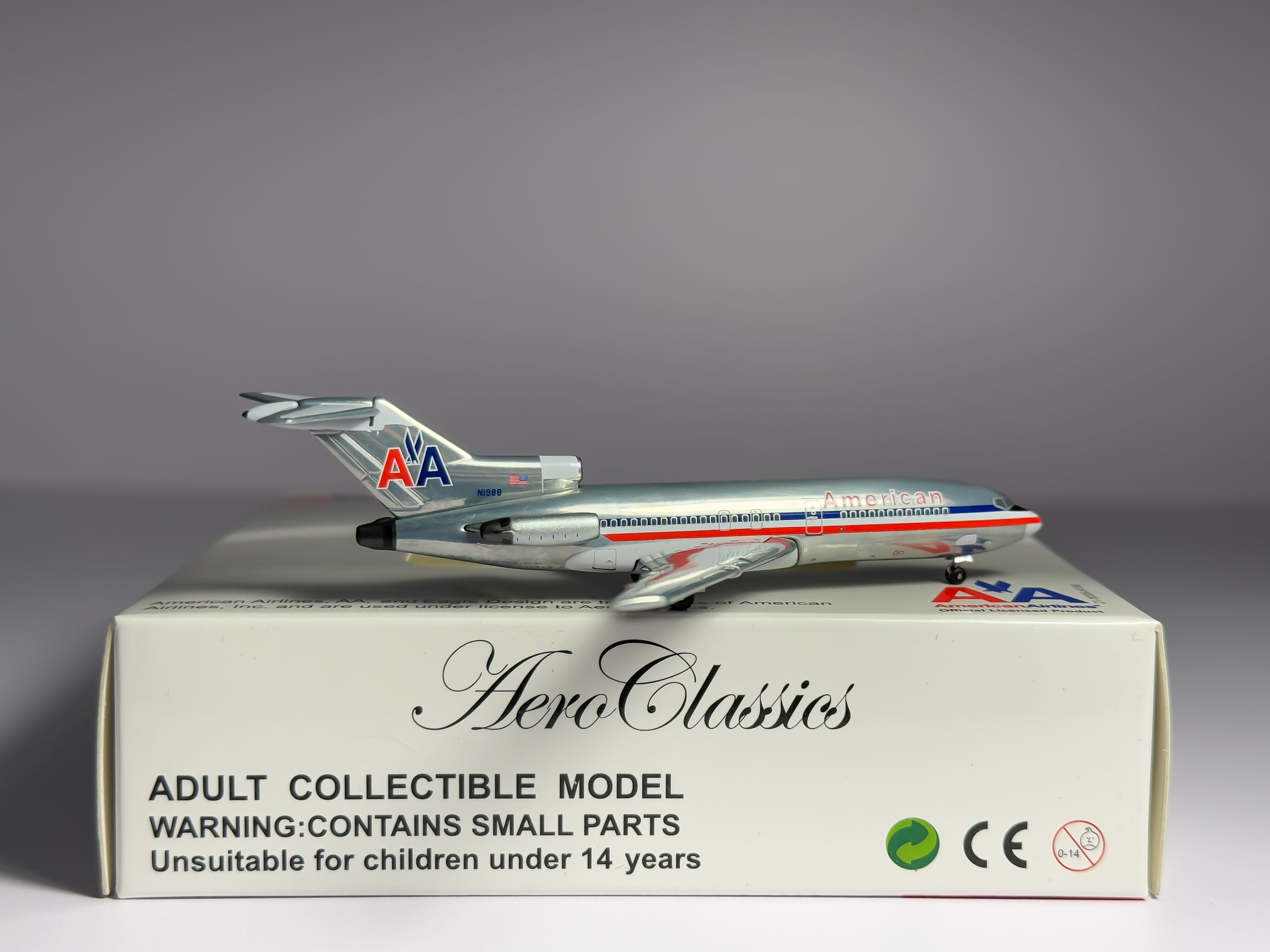 American Airlines Boeing 727-100 1:400 Aeroclassics N1988 (ACN1988)