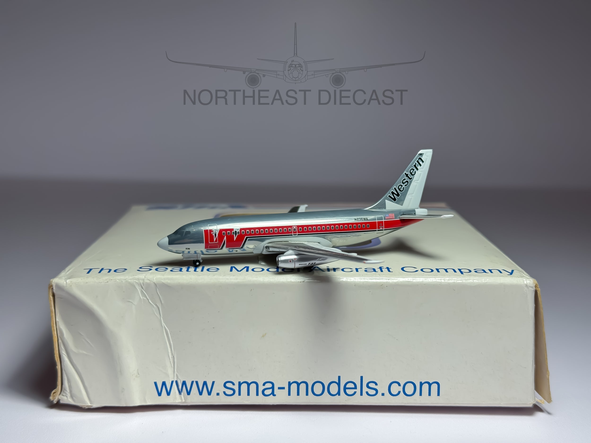 Western Airlines Boeing 737-200 1:400 Aeroclassics N236WA (ACN236WA)