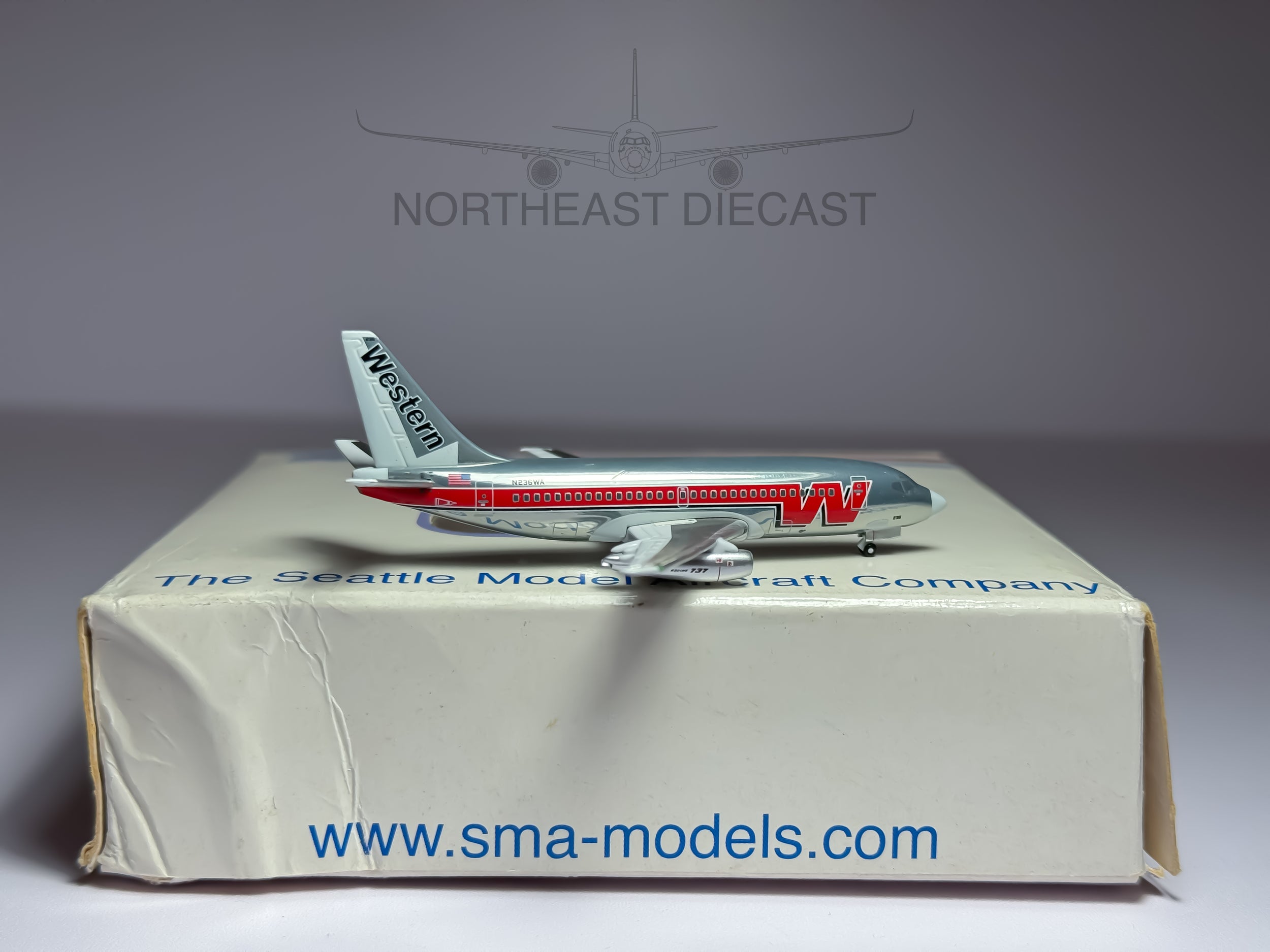 Western Airlines Boeing 737-200 1:400 Aeroclassics N236WA (ACN236WA)