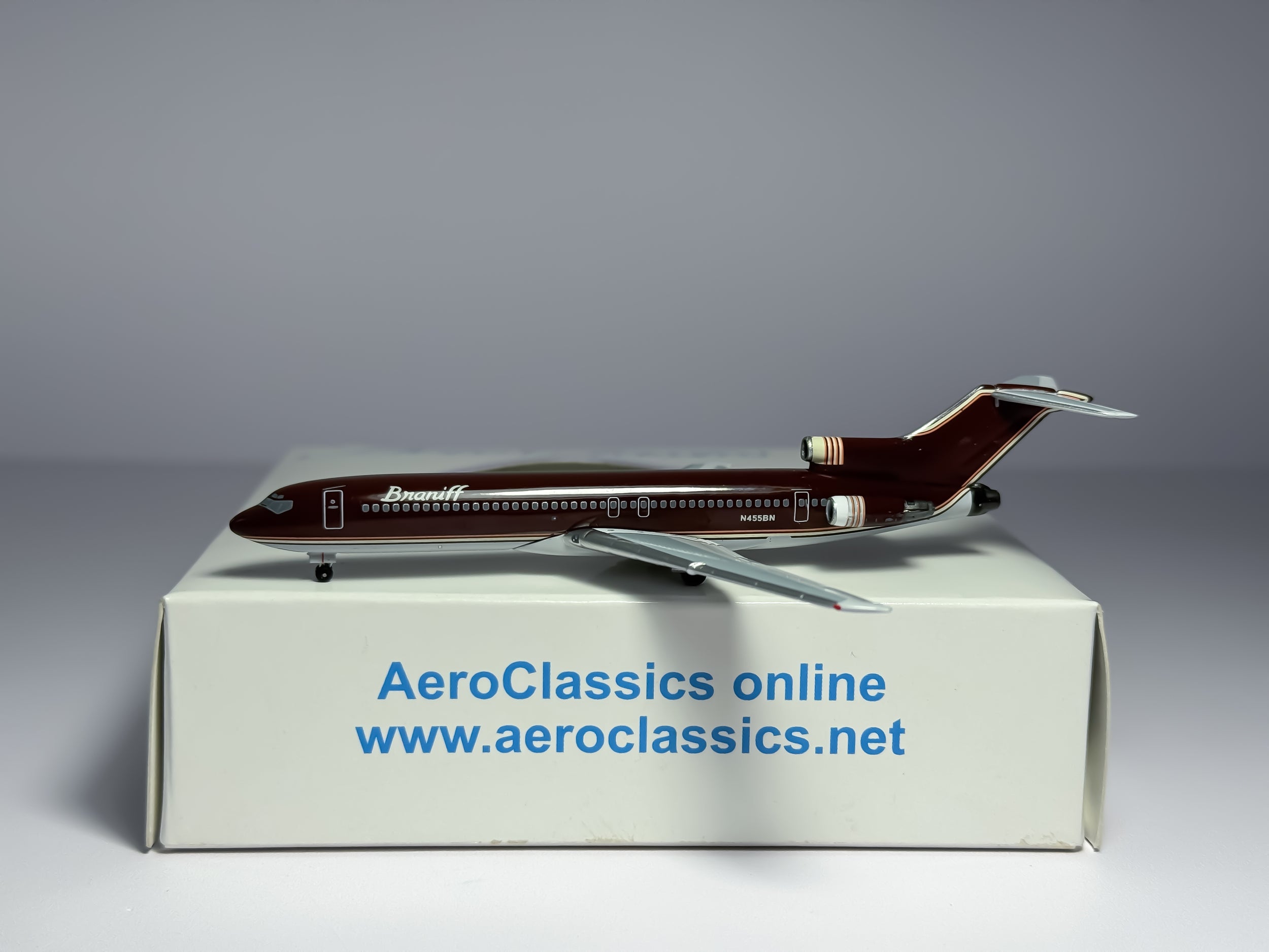 Braniff International Boeing 727-200 1:400 Aeroclassics N455BN (ACN455BN)