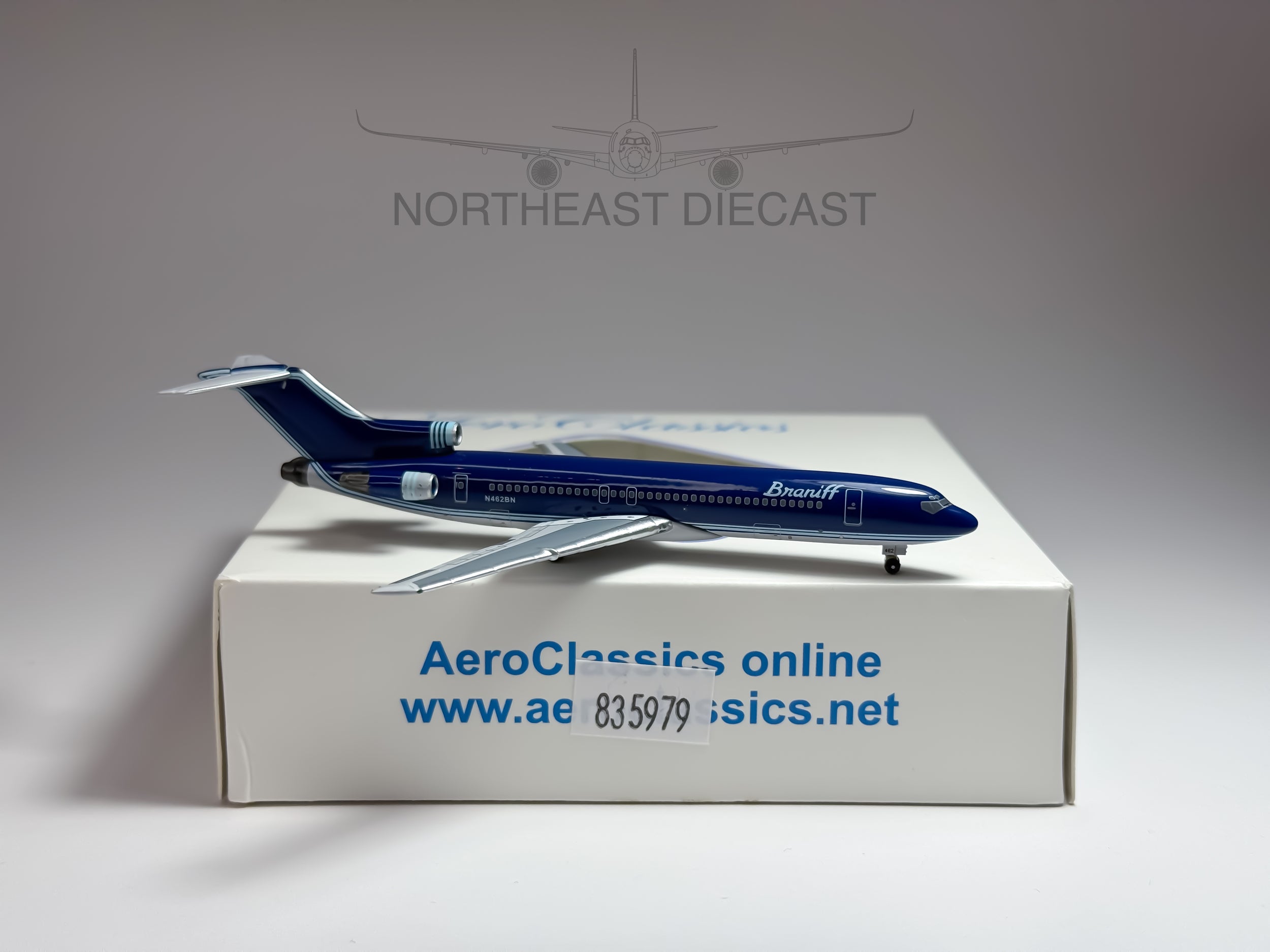 Braniff International Boeing 727-200 1:400 Aeroclassics N462BN (ACN462BN)