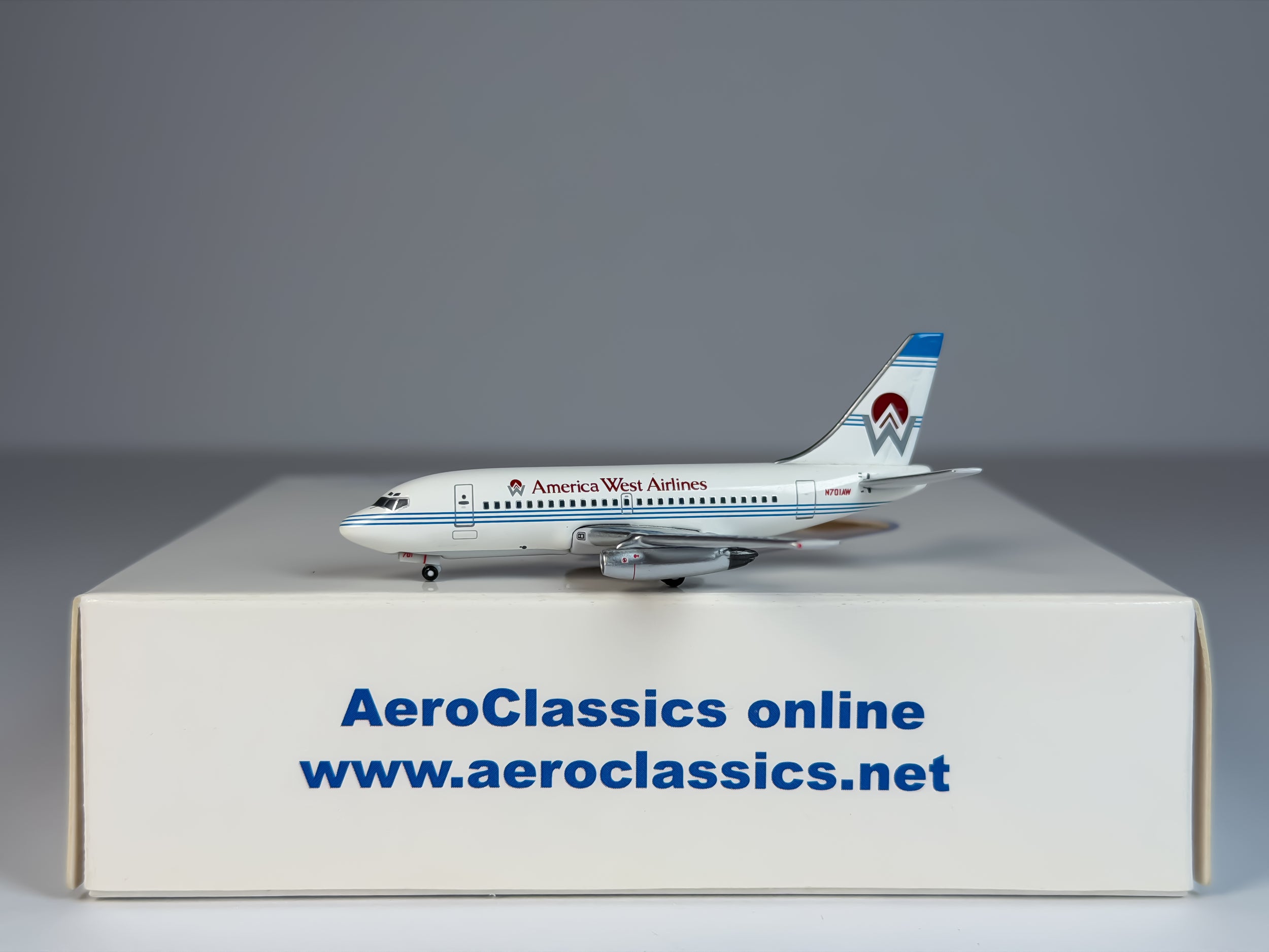 America West Boeing 737-100 1:400 Aeroclassics N701AW (ACN701AW)