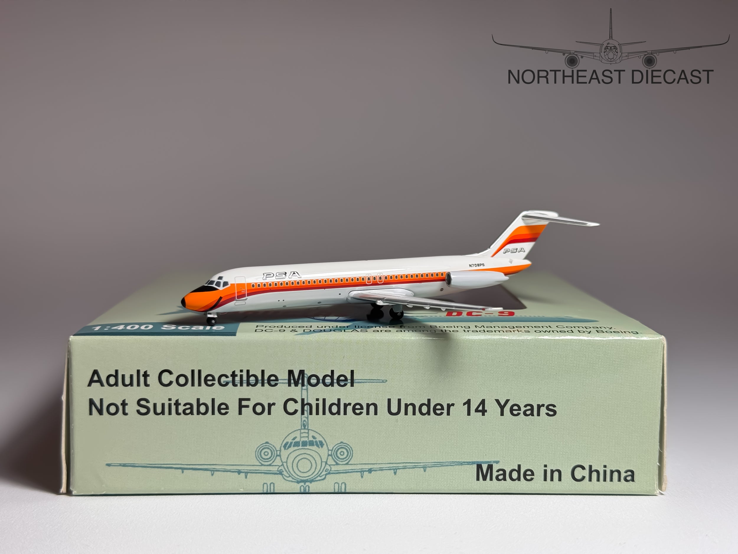 PSA Douglas DC-9-30 1:400 Aeroclassics N708PS (ACN708PS)