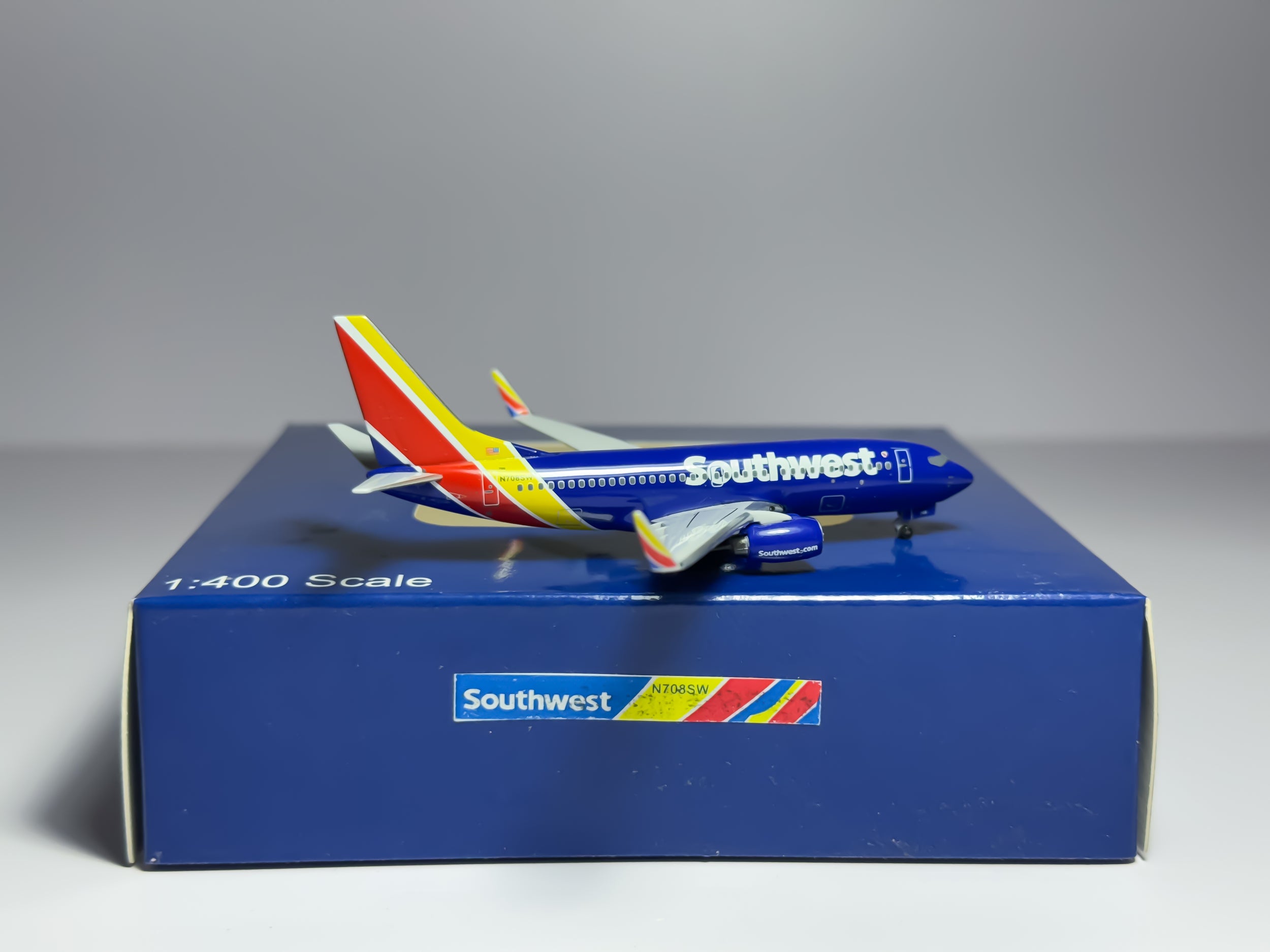 Southwest Airlines Boeing 737-700 1:400 Aeroclassics N708SW (ACN708SW)