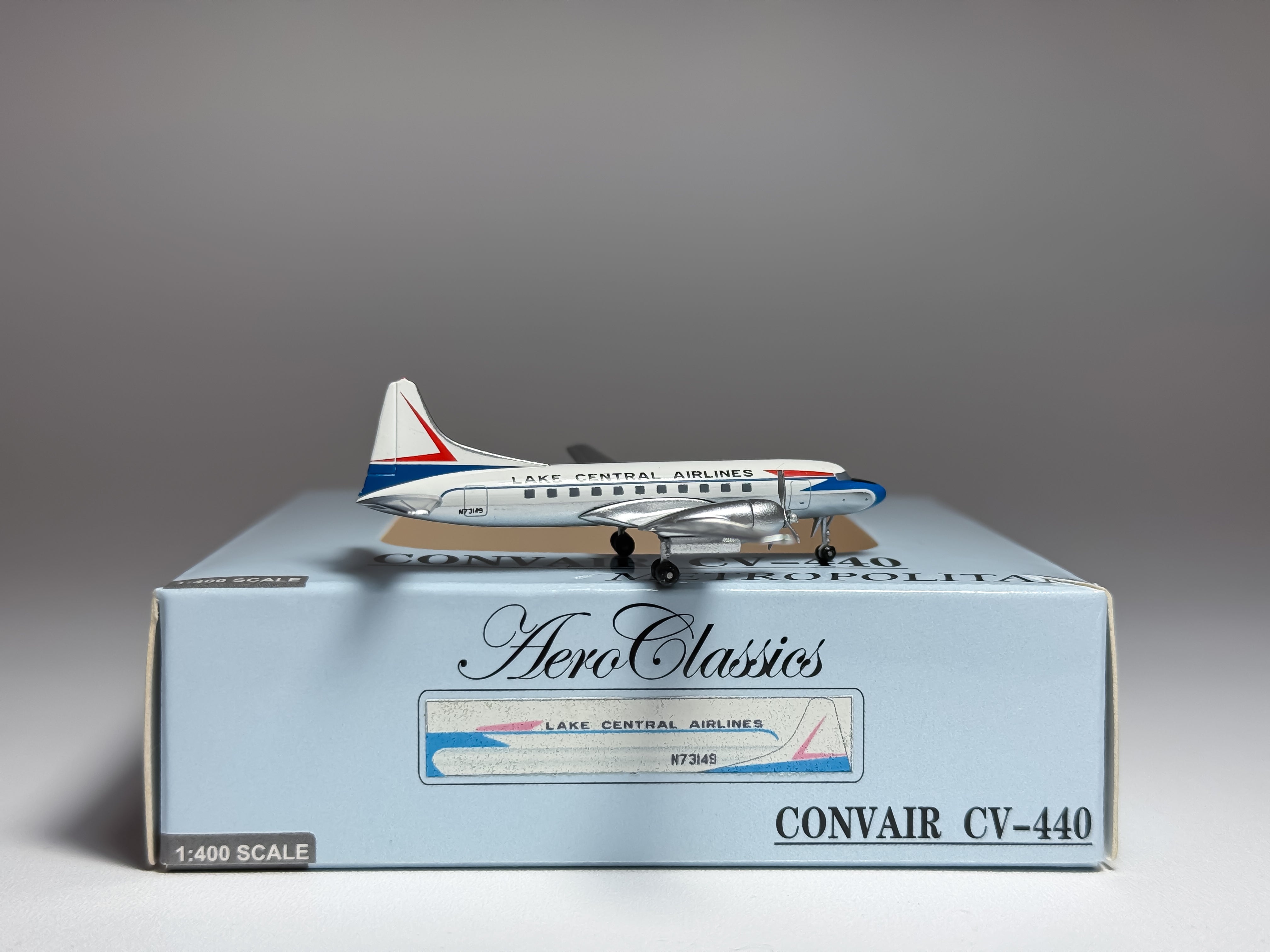 Lake Central Airlines Convair CV-440 1:400 Aeroclassics N73149 (ACN73149)