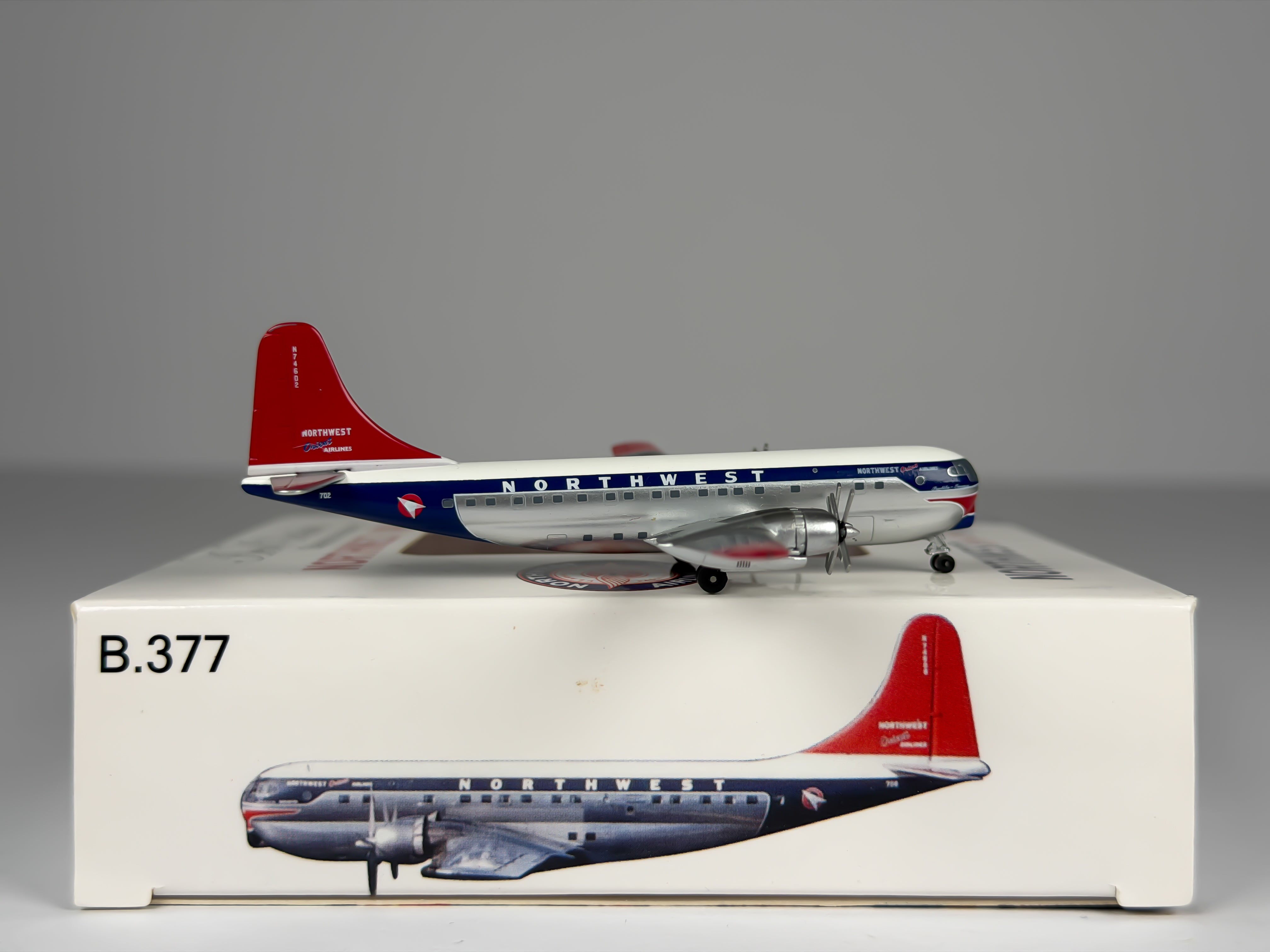 Northwest Airlines Boeing 377 Stratocruiser 1:400 Aeroclassics N74602 (ACN74602)